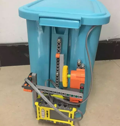 智能果殼箱，智慧出紙機……孩子們讓生活更智能！