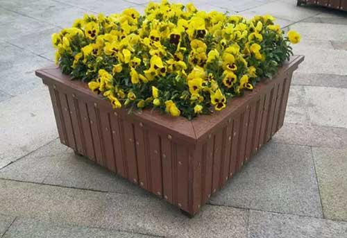 欣方圳塑木花箱獨(dú)占市場(chǎng)鰲頭的“秘密”